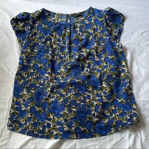Petal Sleeve Floral Blouse